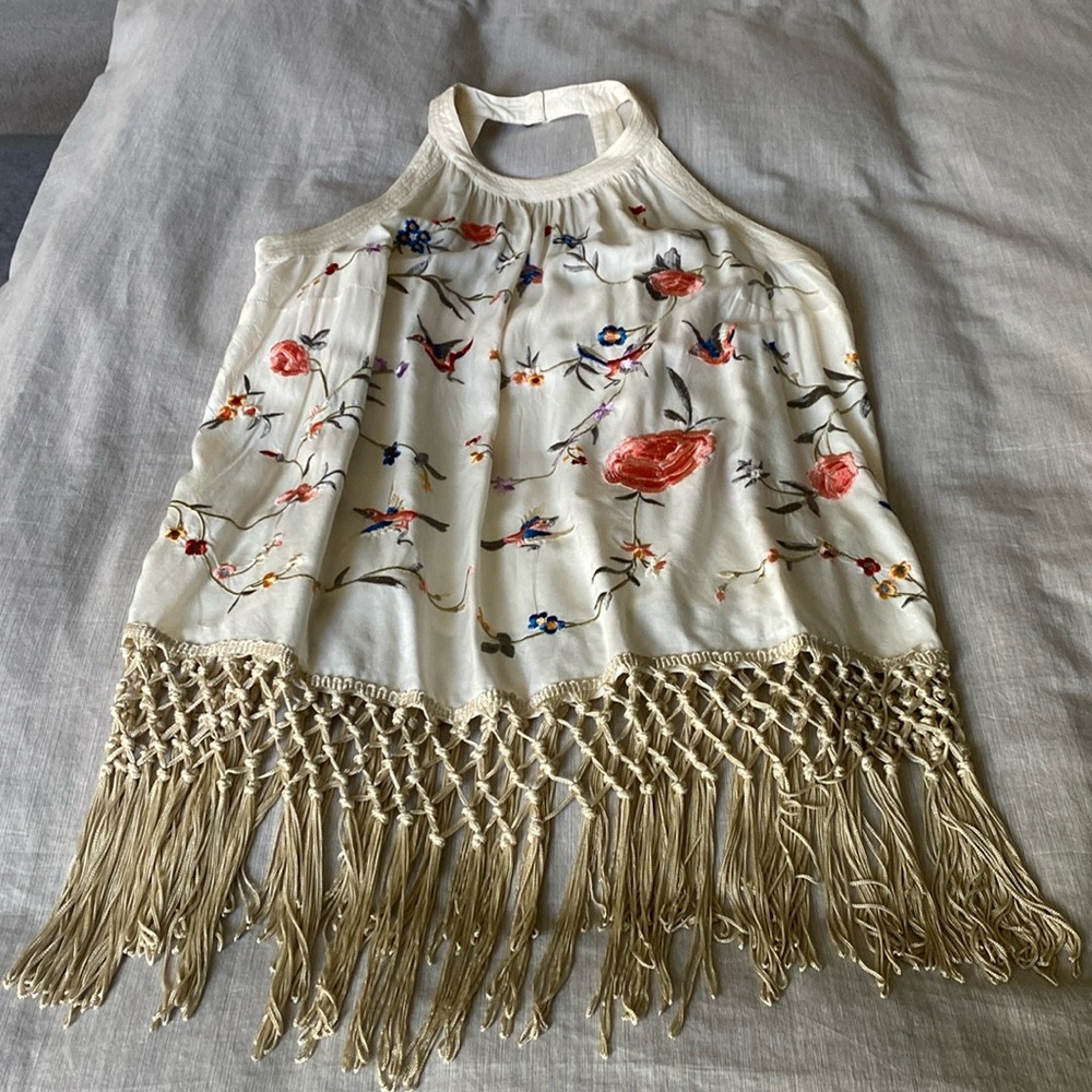 Anthropologie sleeveless embroidered top w fringe , size 8, side zip